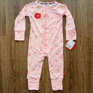 Magnetic Me swan convertible coverall